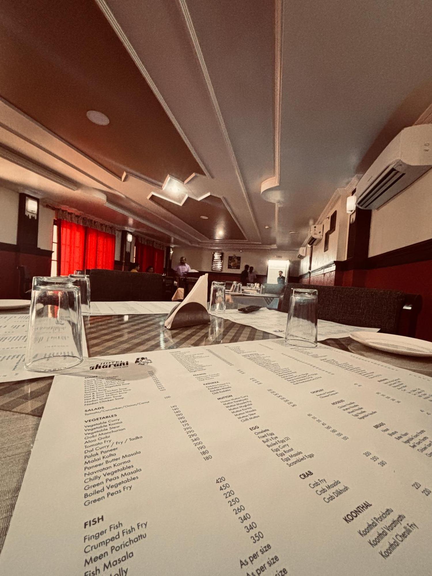 Maharani Hotel Кожикод Екстериор снимка